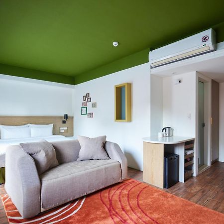 Papersun Hotel Taipei Exterior photo