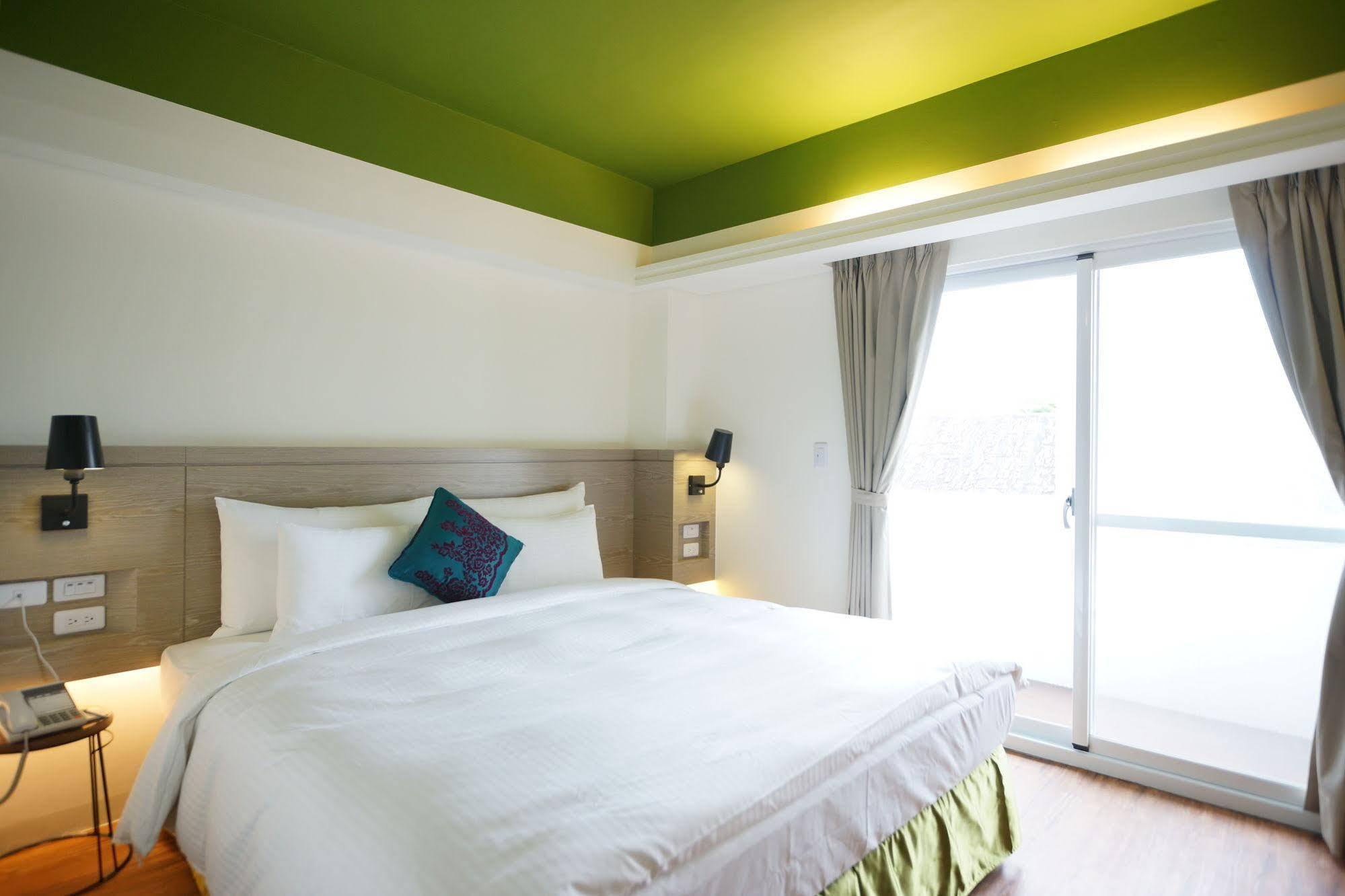 Papersun Hotel Taipei Exterior photo