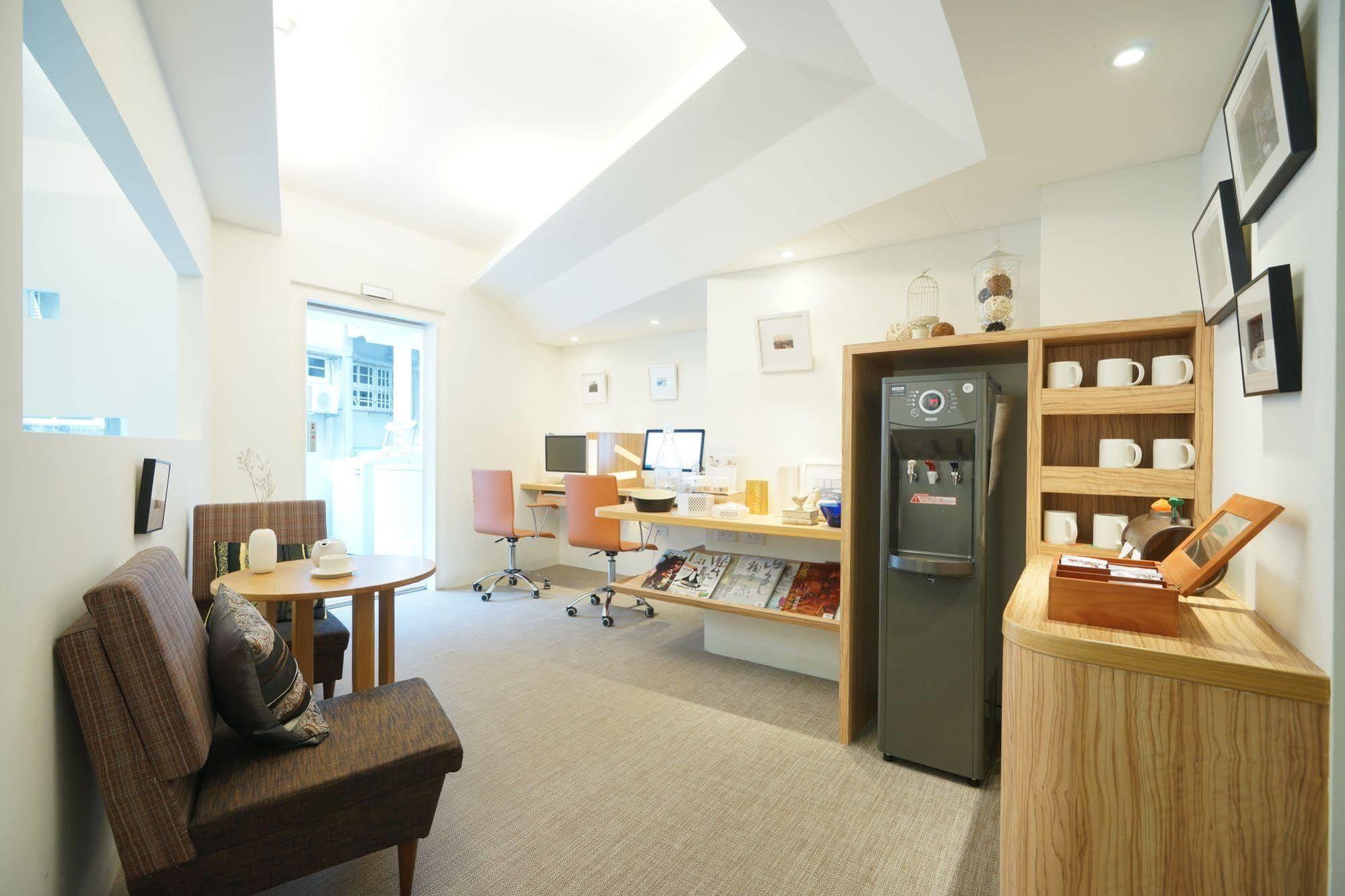 Papersun Hotel Taipei Exterior photo